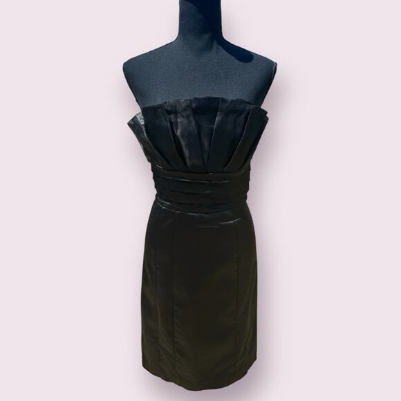 BEBE Women’s Black Strapless Dress Silk Fitted Body con Dress Medium - Picture 1 of 6